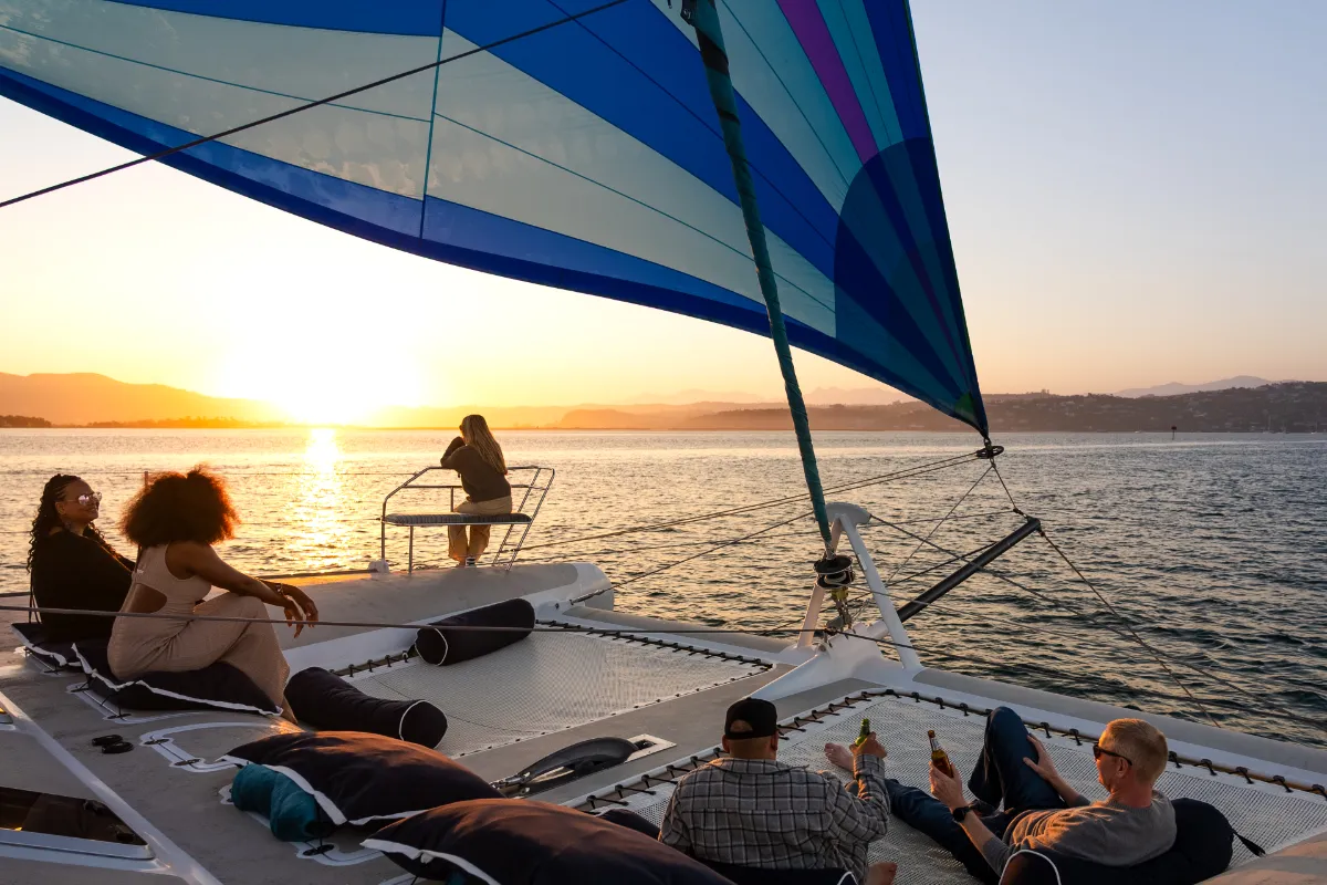 Sailing the Knysna Lagoon